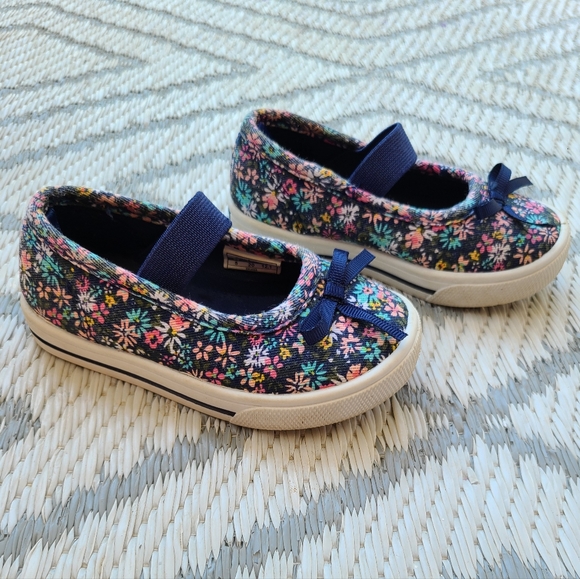 Navy blue floral toddler girl slip-on sneakers by Carter's, size 5 - Picture 5 of 7
